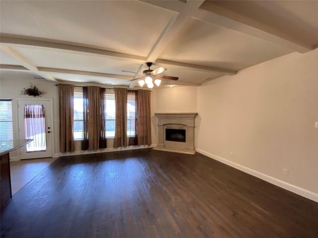 3901 Jeanette Lane, Mckinney, TX 75071