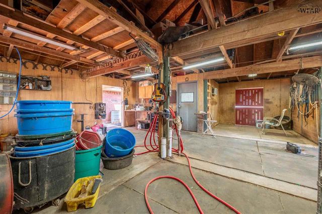 5425 BARNETT ROAD, Wichita Falls, TX 76310