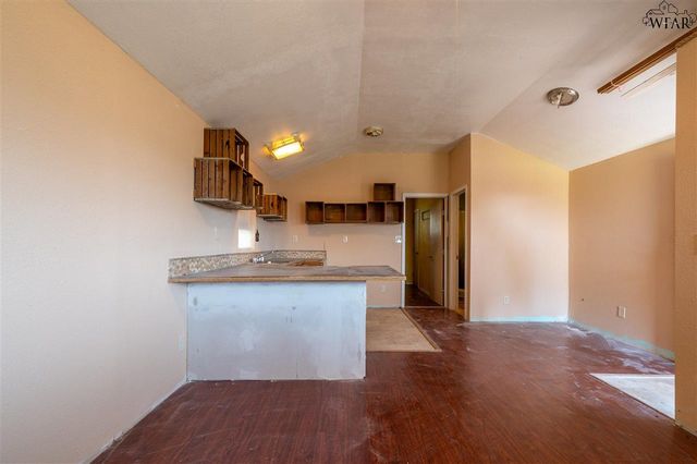 5425 BARNETT ROAD, Wichita Falls, TX 76310