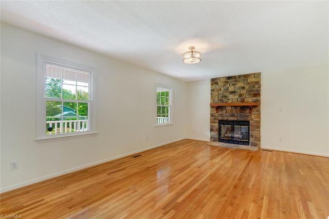 163 Somerset Drive, Reidsville, NC 27320