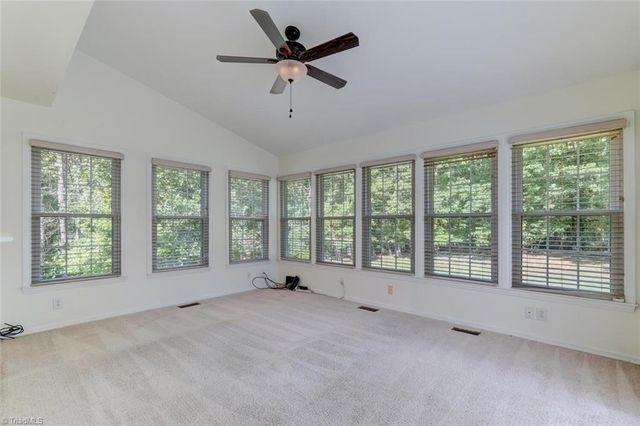 163 Somerset Drive, Reidsville, NC 27320