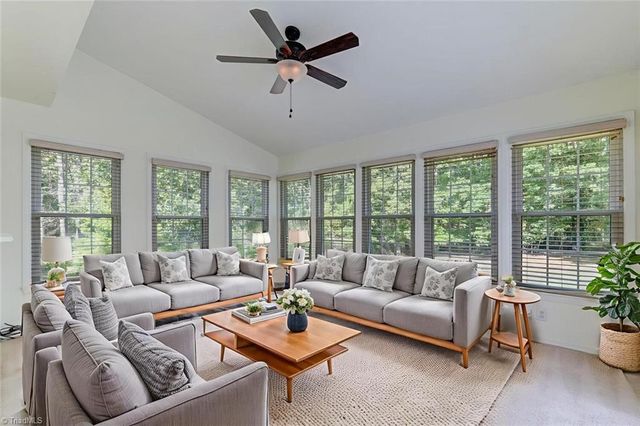 163 Somerset Drive, Reidsville, NC 27320