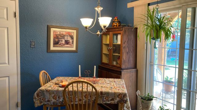 1980 Spruce Circle, Anderson, CA 96007