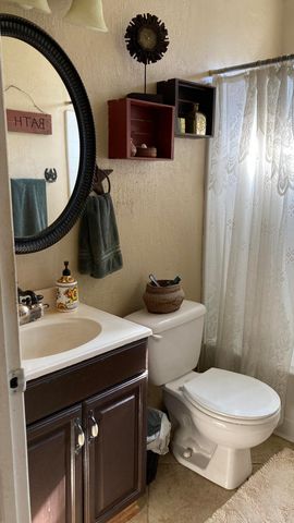 1980 Spruce Circle, Anderson, CA 96007