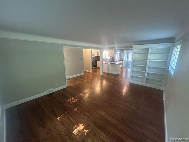 760 S Evergreen Street, Plymouth, MI 48170