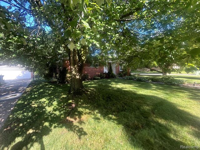 760 S Evergreen Street, Plymouth, MI 48170