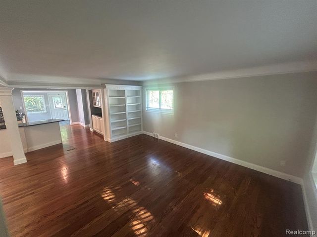 760 S Evergreen Street, Plymouth, MI 48170