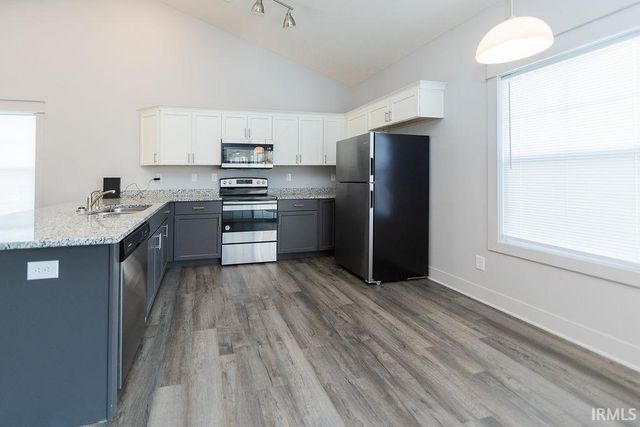 1115 W Rangeview Circle, Bloomington, IN 47403