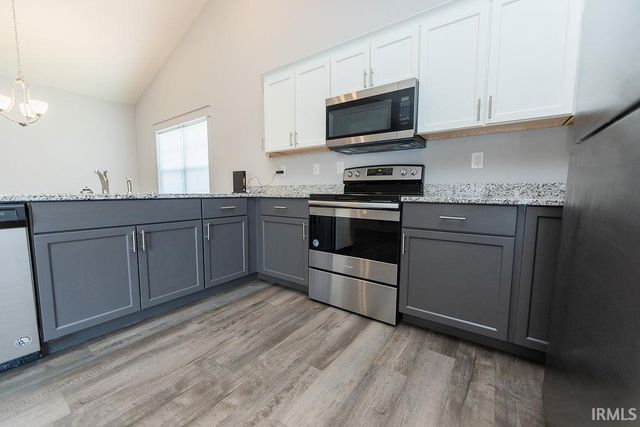 1115 W Rangeview Circle, Bloomington, IN 47403