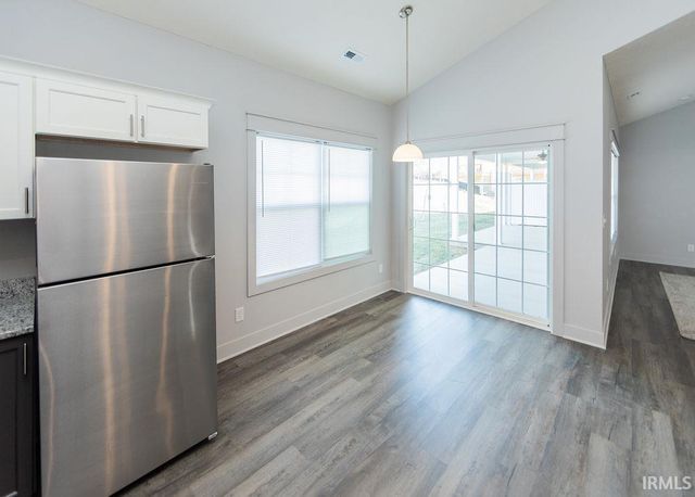 1115 W Rangeview Circle, Bloomington, IN 47403