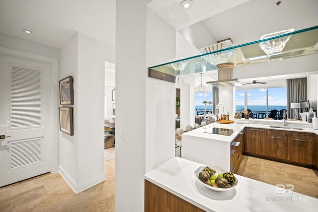 375 Beach Club Trail Avalon PH 1, Gulf Shores, AL 36542