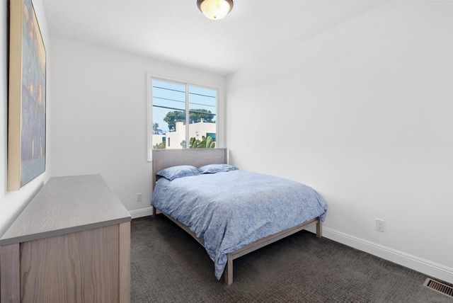 610 Westbourne St, La Jolla, CA 92037