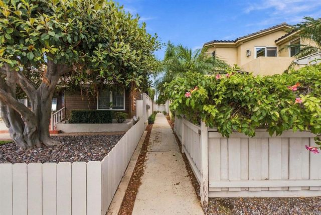 610 Westbourne St, La Jolla, CA 92037