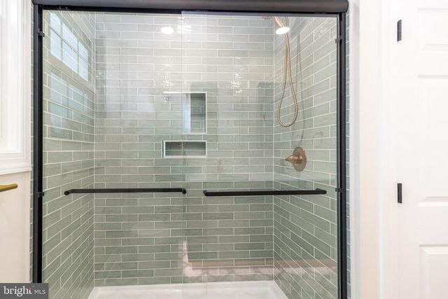 61 S PARK AVE, Norristown, PA 19403