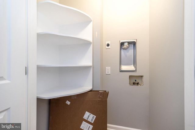 61 S PARK AVE, Norristown, PA 19403