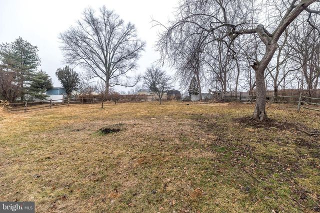 61 S PARK AVE, Norristown, PA 19403