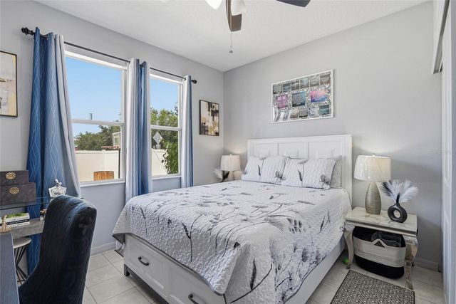 5213 PRAIRIE VIEW WAY, Wesley Chapel, FL 33545