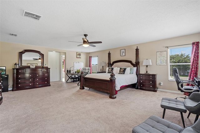 5213 PRAIRIE VIEW WAY, Wesley Chapel, FL 33545