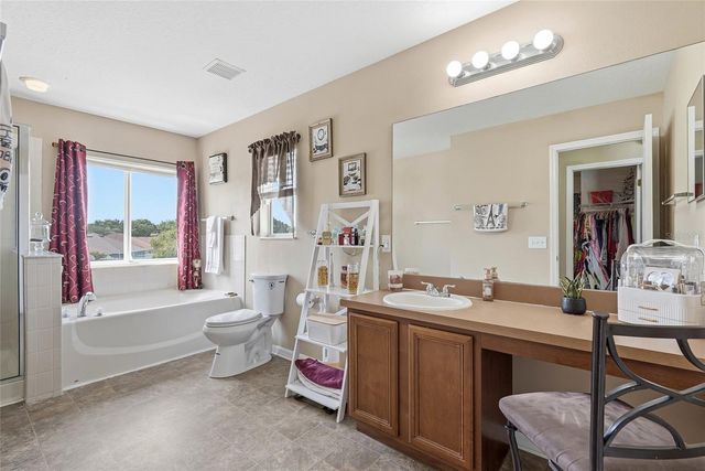 5213 PRAIRIE VIEW WAY, Wesley Chapel, FL 33545
