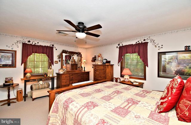 1044 MAPLE GROVE RD, Mohnton, PA 19540