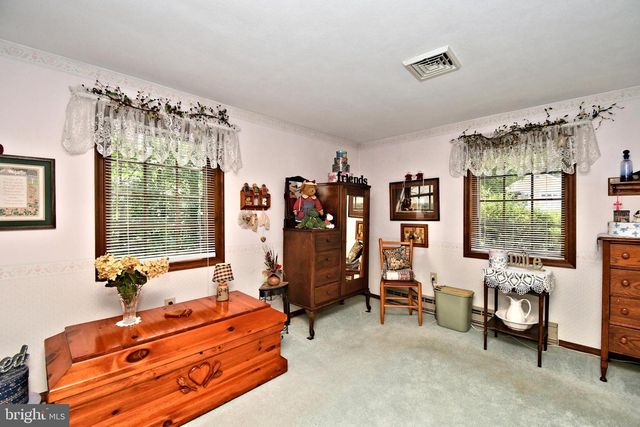 1044 MAPLE GROVE RD, Mohnton, PA 19540