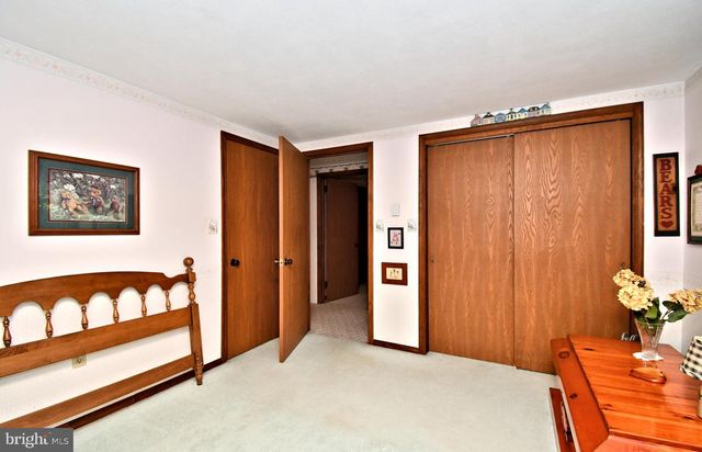 1044 MAPLE GROVE RD, Mohnton, PA 19540