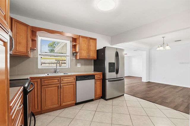 1700 63RD STREET N, St Petersburg, FL 33710