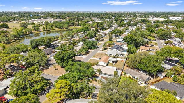 1700 63RD STREET N, St Petersburg, FL 33710