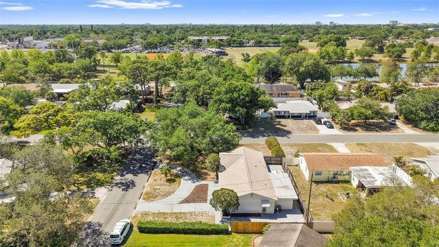 1700 63RD STREET N, St Petersburg, FL 33710