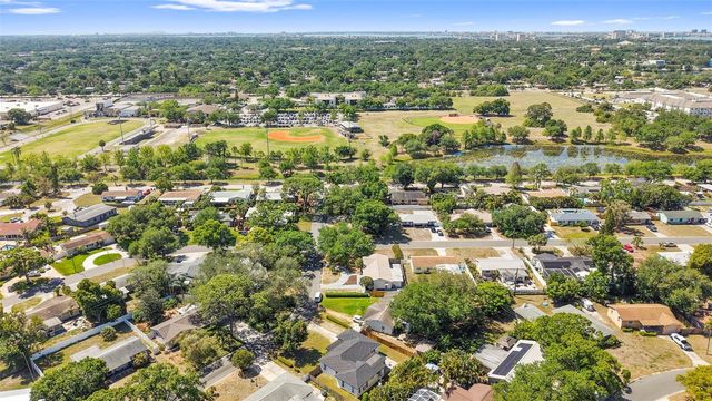 1700 63RD STREET N, St Petersburg, FL 33710