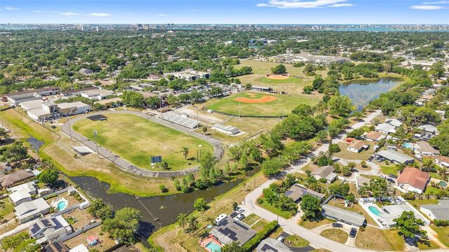 1700 63RD STREET N, St Petersburg, FL 33710