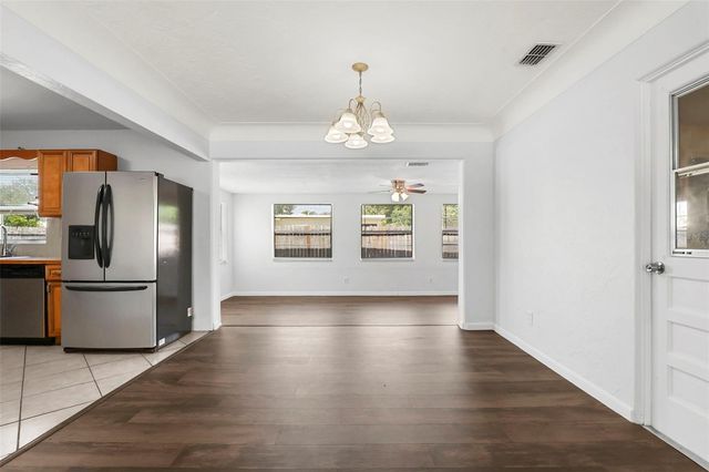 1700 63RD STREET N, St Petersburg, FL 33710