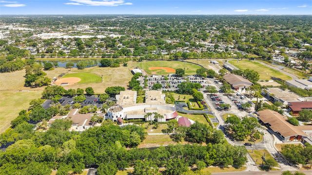 1700 63RD STREET N, St Petersburg, FL 33710