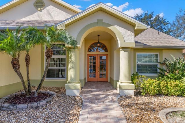738 N LAKE BOULEVARD, Tarpon Springs, FL 34689