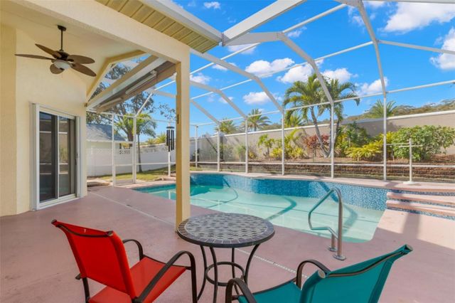 738 N LAKE BOULEVARD, Tarpon Springs, FL 34689