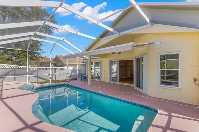 738 N LAKE BOULEVARD, Tarpon Springs, FL 34689