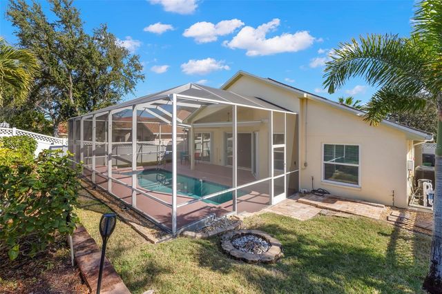 738 N LAKE BOULEVARD, Tarpon Springs, FL 34689