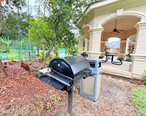 13810 SUTTON PARK Drive 123, Jacksonville, FL 32224