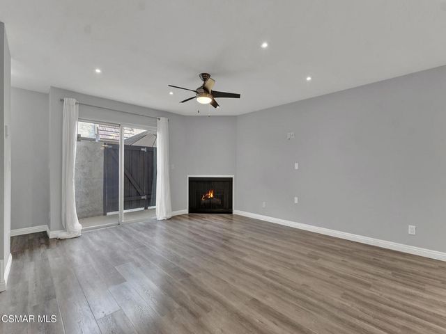 4230 Whitsett Avenue 9, Studio City, CA 91604