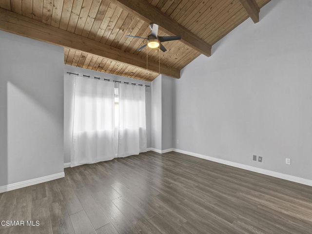 4230 Whitsett Avenue 9, Studio City, CA 91604