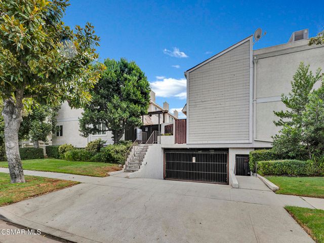 4230 Whitsett Avenue 9, Studio City, CA 91604
