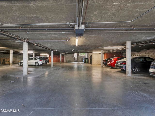 4230 Whitsett Avenue 9, Studio City, CA 91604