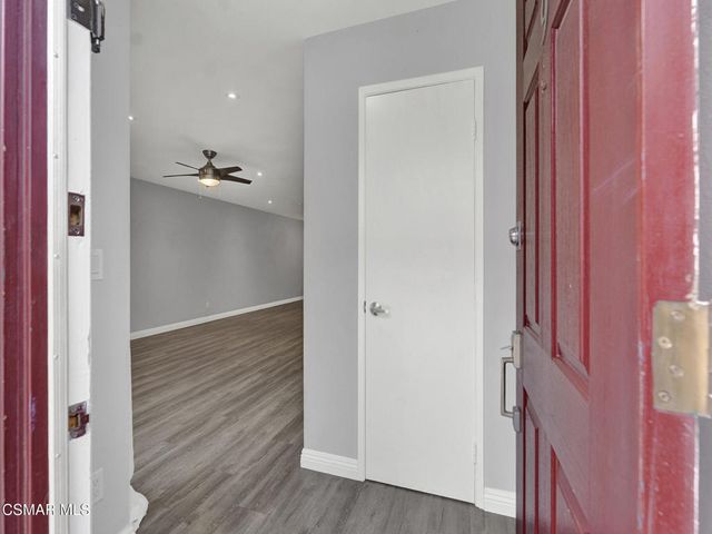 4230 Whitsett Avenue 9, Studio City, CA 91604