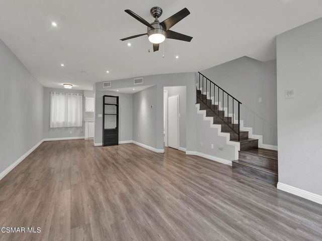 4230 Whitsett Avenue 9, Studio City, CA 91604