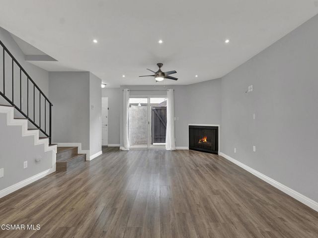 4230 Whitsett Avenue 9, Studio City, CA 91604