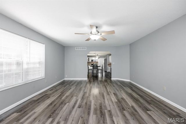 310 Meadowlark Lane, Belleville, IL 62220