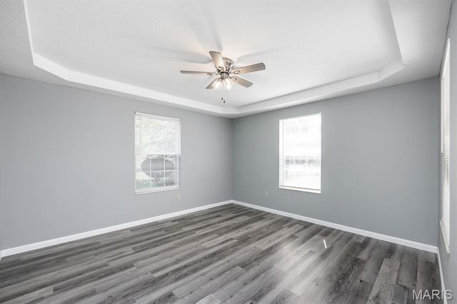 310 Meadowlark Lane, Belleville, IL 62220