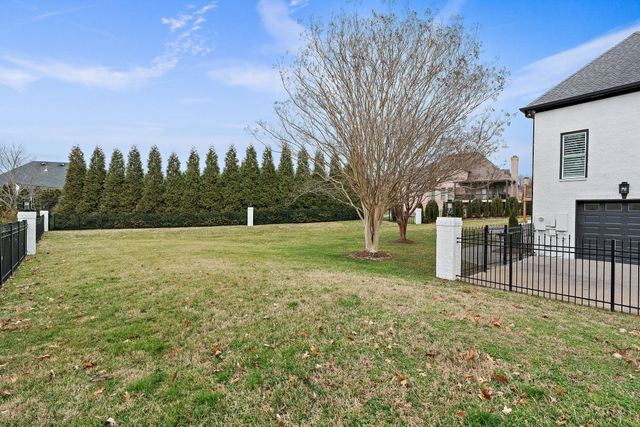 9616 Deer Track Ct, Brentwood, TN 37027