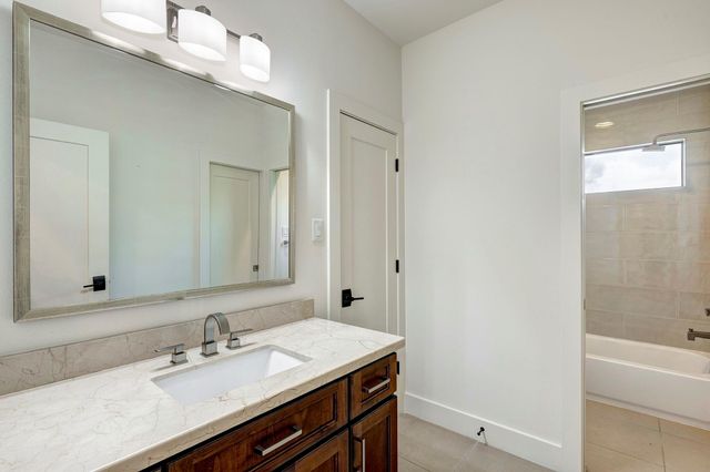 4704 Willow Street, Bellaire, TX 77401