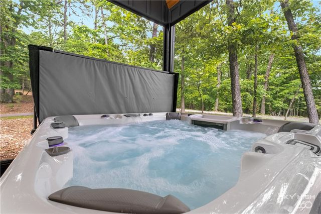 8775 Falls Hollow Road, Rogers, AR 72756
